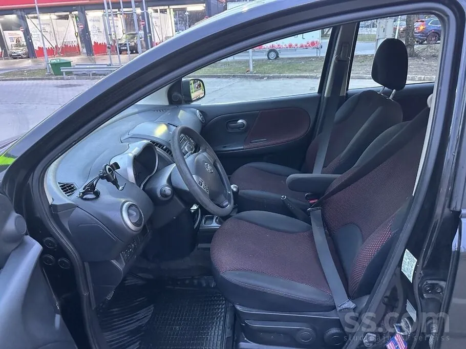 Nissan Note 2008 photo 5