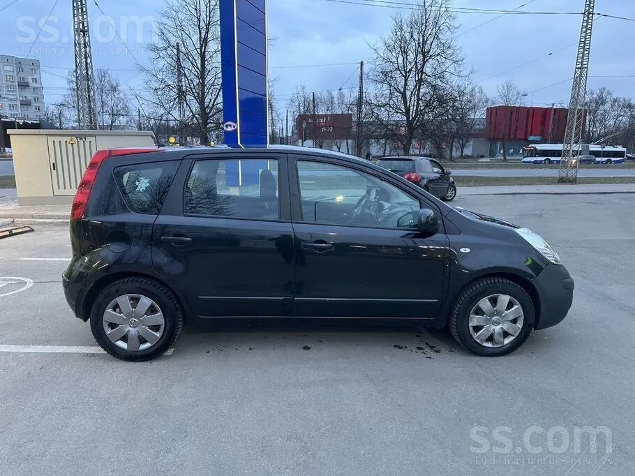 Nissan Note 2008 photo 2