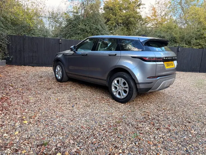 Land Rover Range Rover Evoque 2019 photo 3