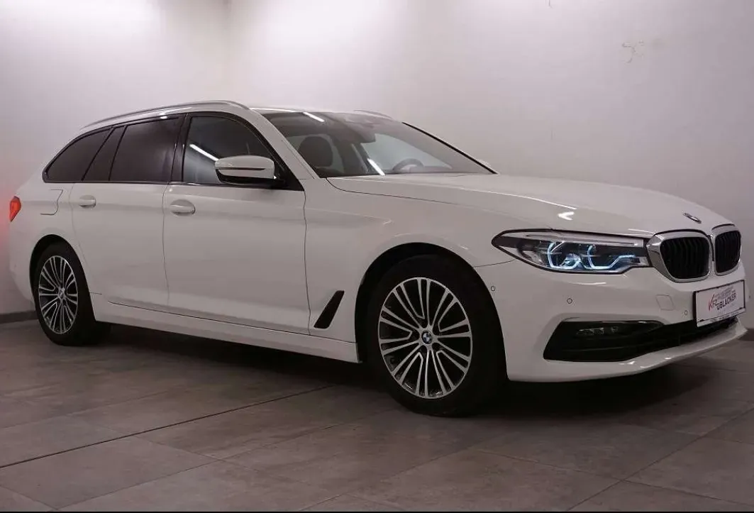 BMW 5 Series 2019 photo 2