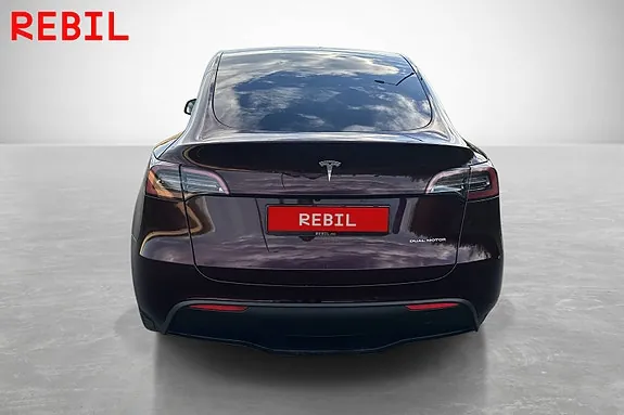 Tesla Model Y 2023 photo 5
