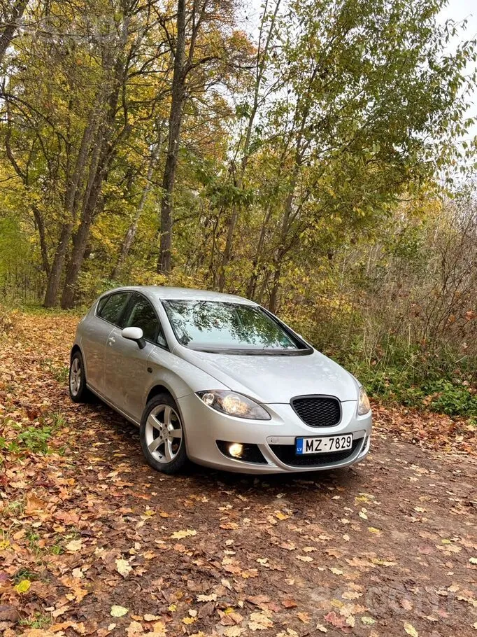 Seat Leon 2005 photo 2
