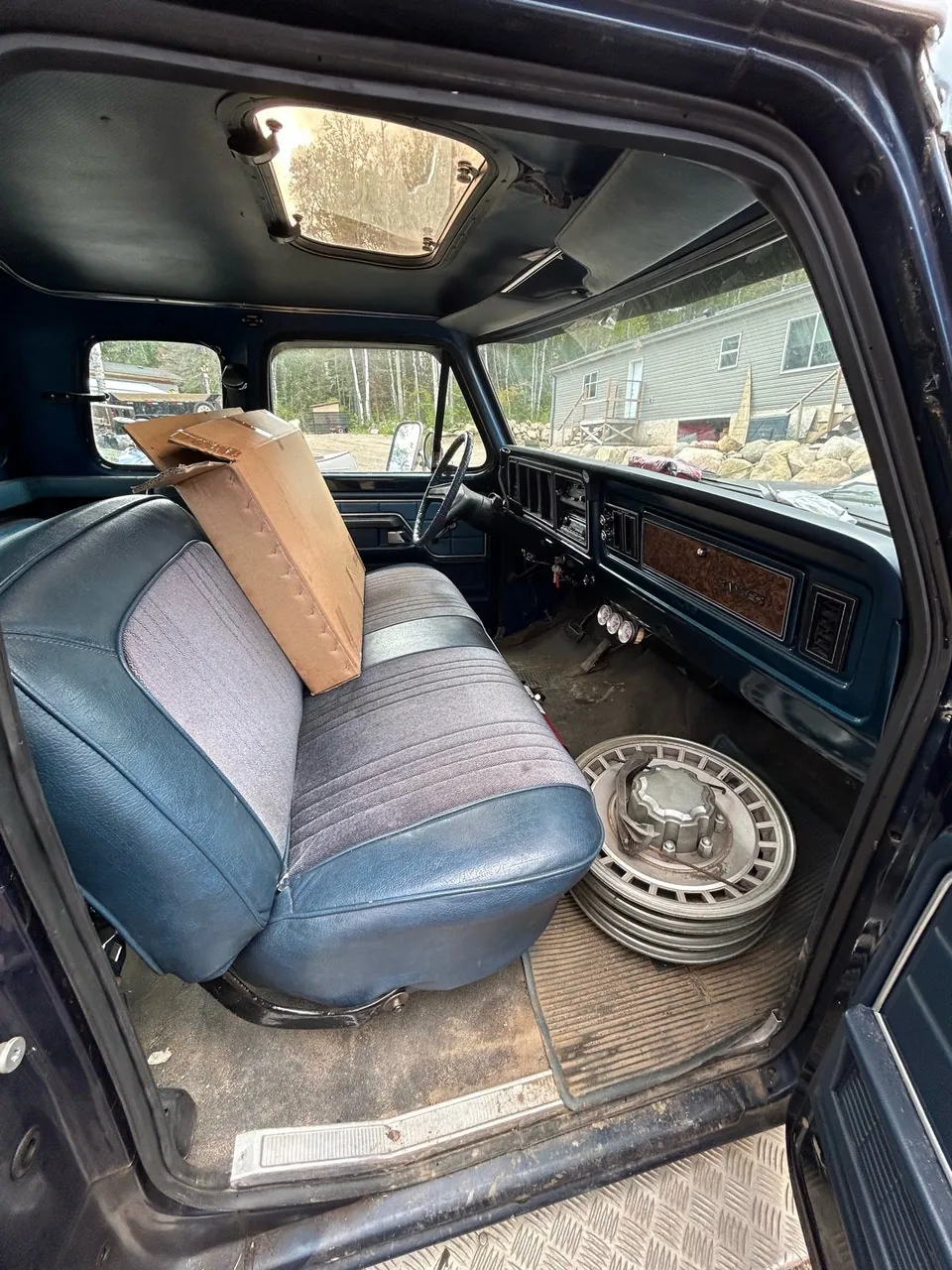 Ford F250 1978 photo 4