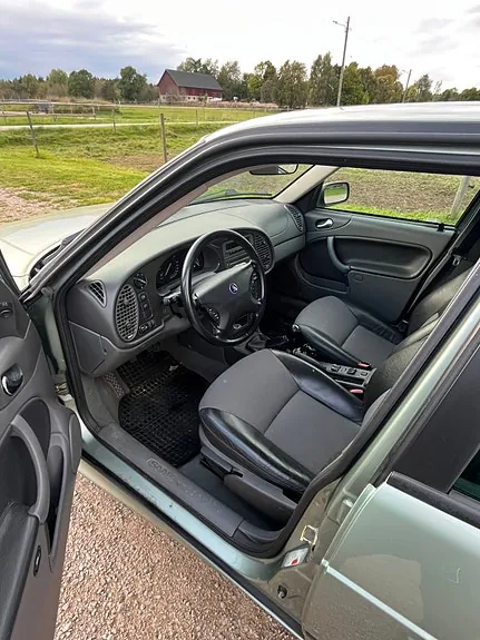 Saab 9-3 2002 photo 5