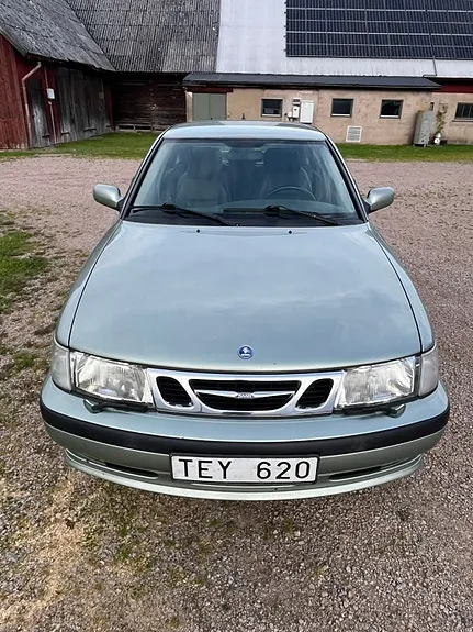 Saab 9-3 2002 photo 2
