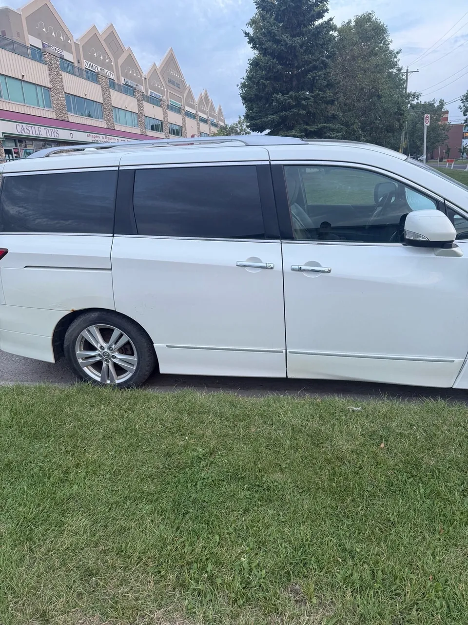 Nissan Quest