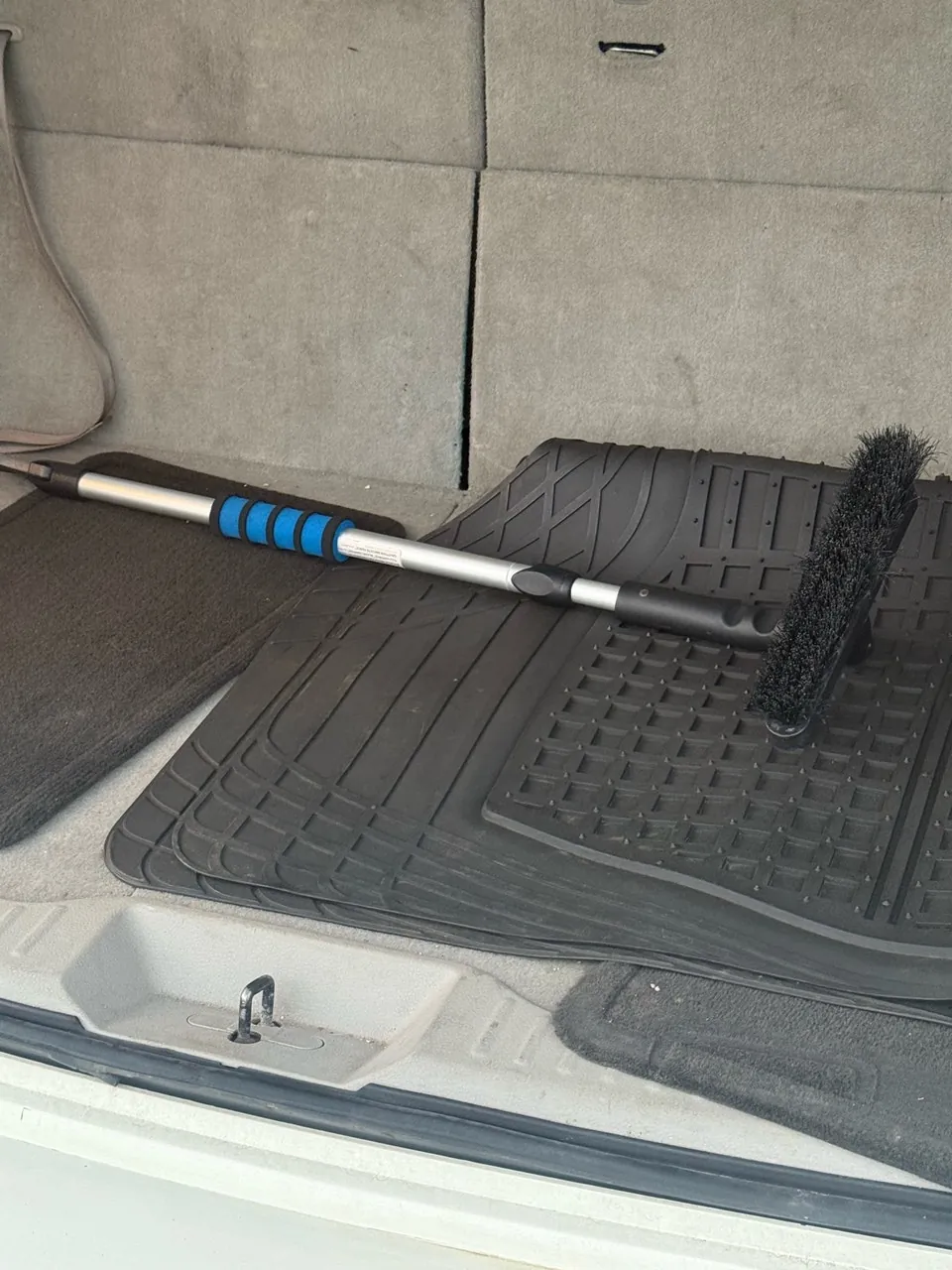 Nissan Quest 2011 photo 4