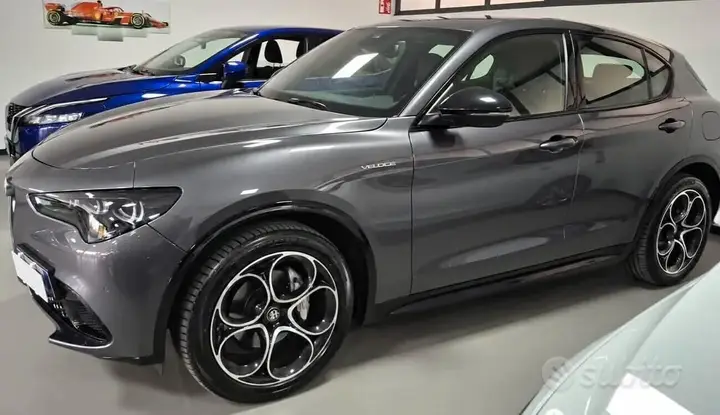 Alfa Romeo Stelvio 2023 photo 3
