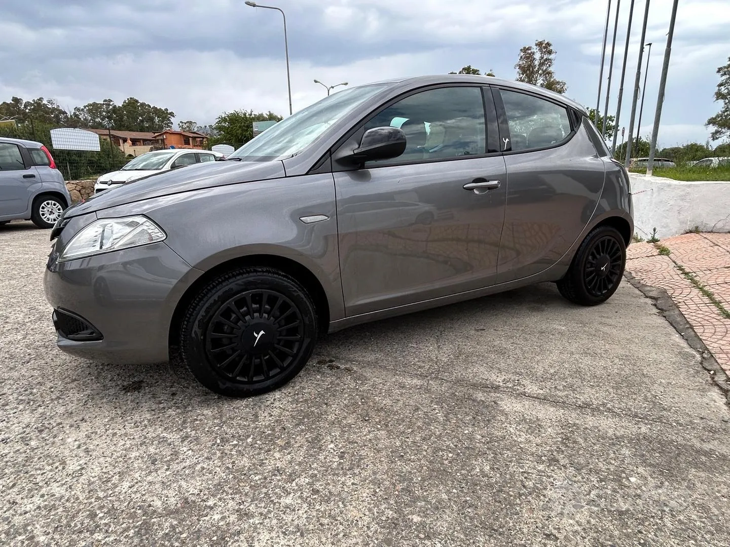 Lancia Ypsilon 2014 photo 5
