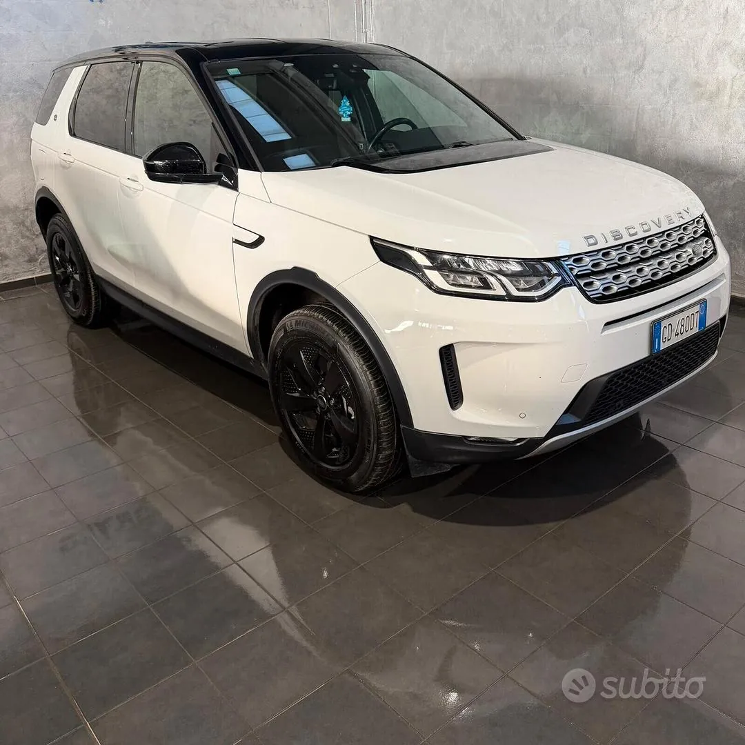 Land Rover Discovery Sport 2021 photo 4