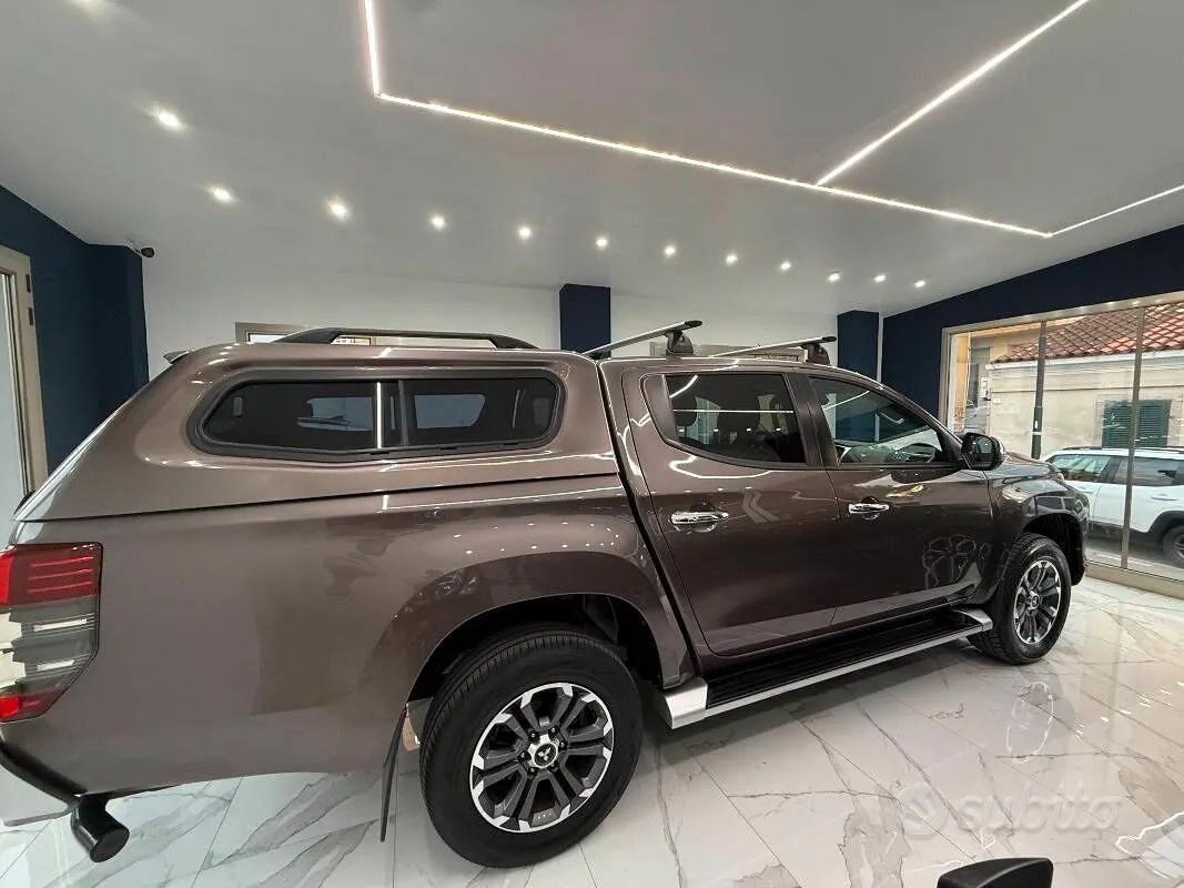 Mitsubishi L200 2020 photo 4
