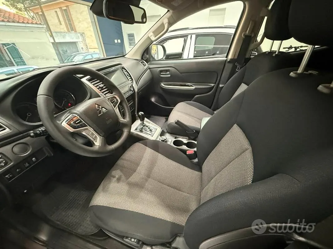 Mitsubishi L200 2020 photo 2