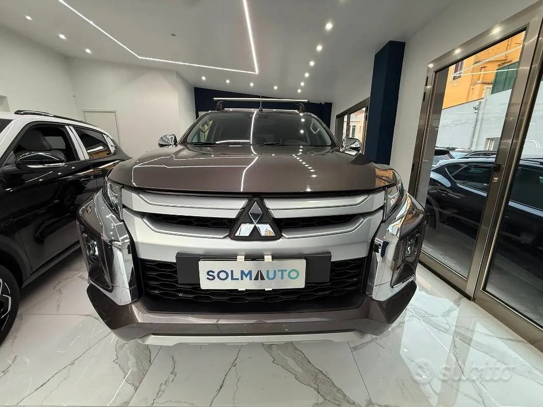 Mitsubishi L200 2020 photo 3