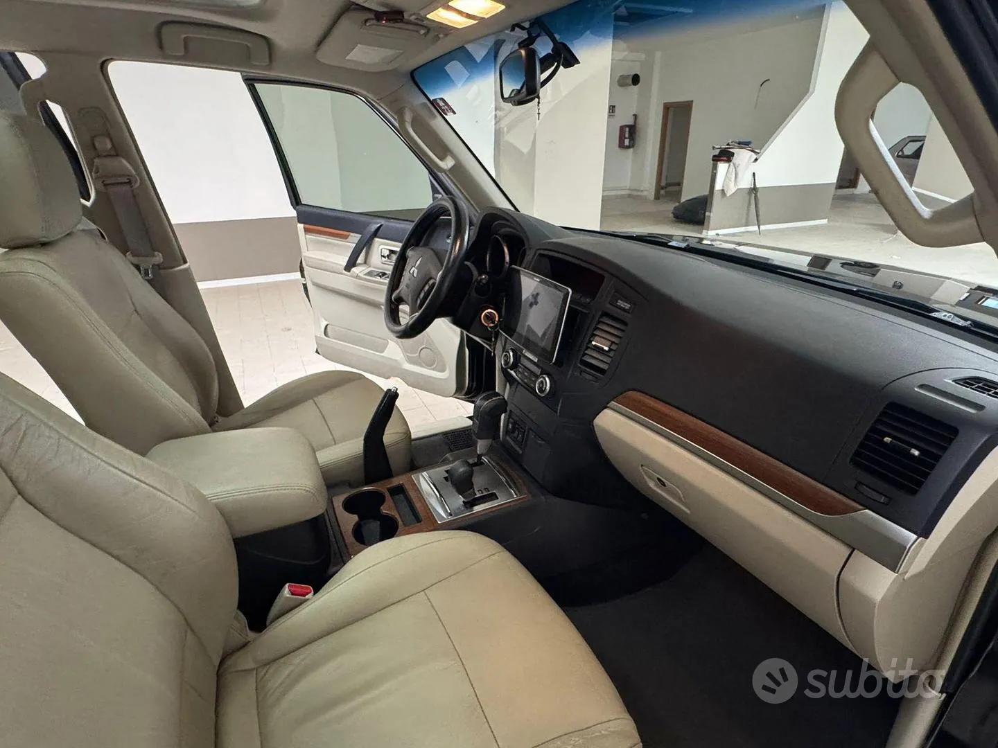 Mitsubishi Pajero 2007 photo 2