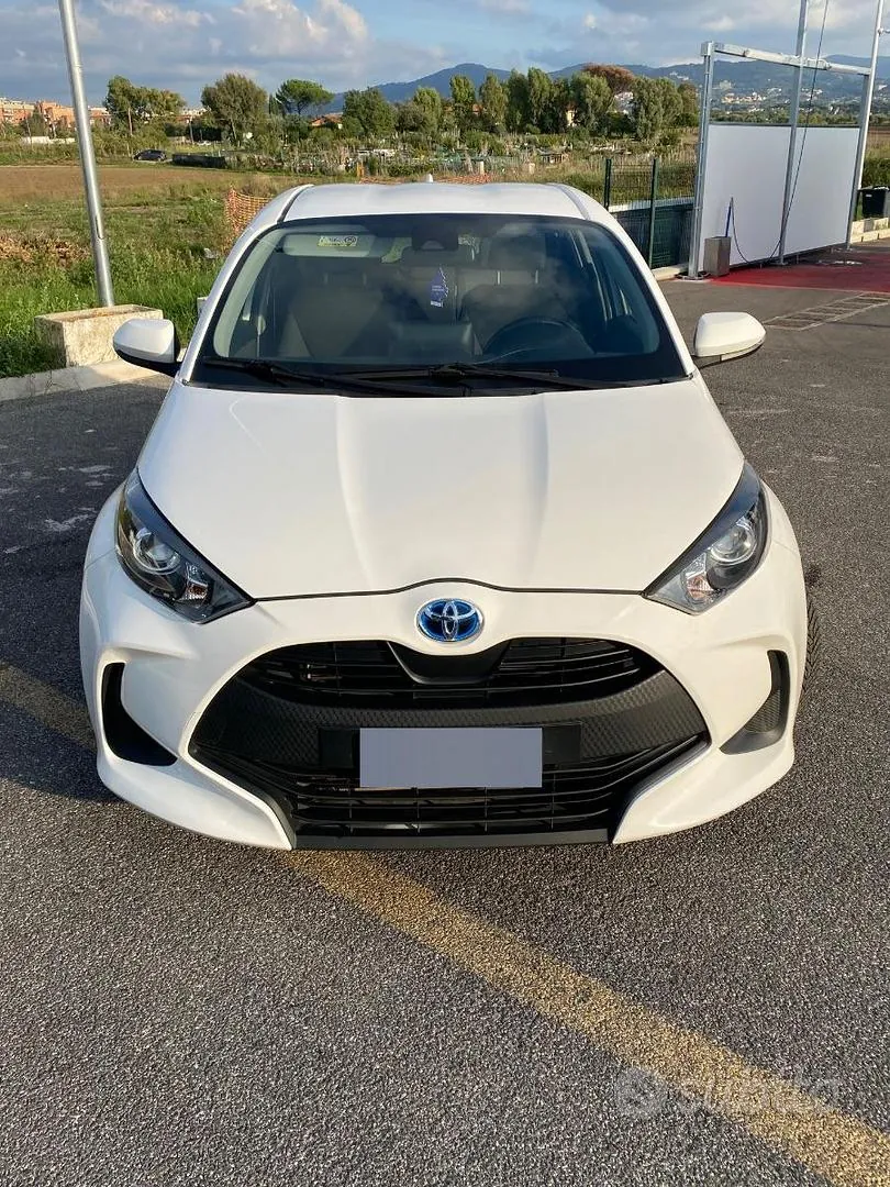 Toyota Yaris 2020 photo 2