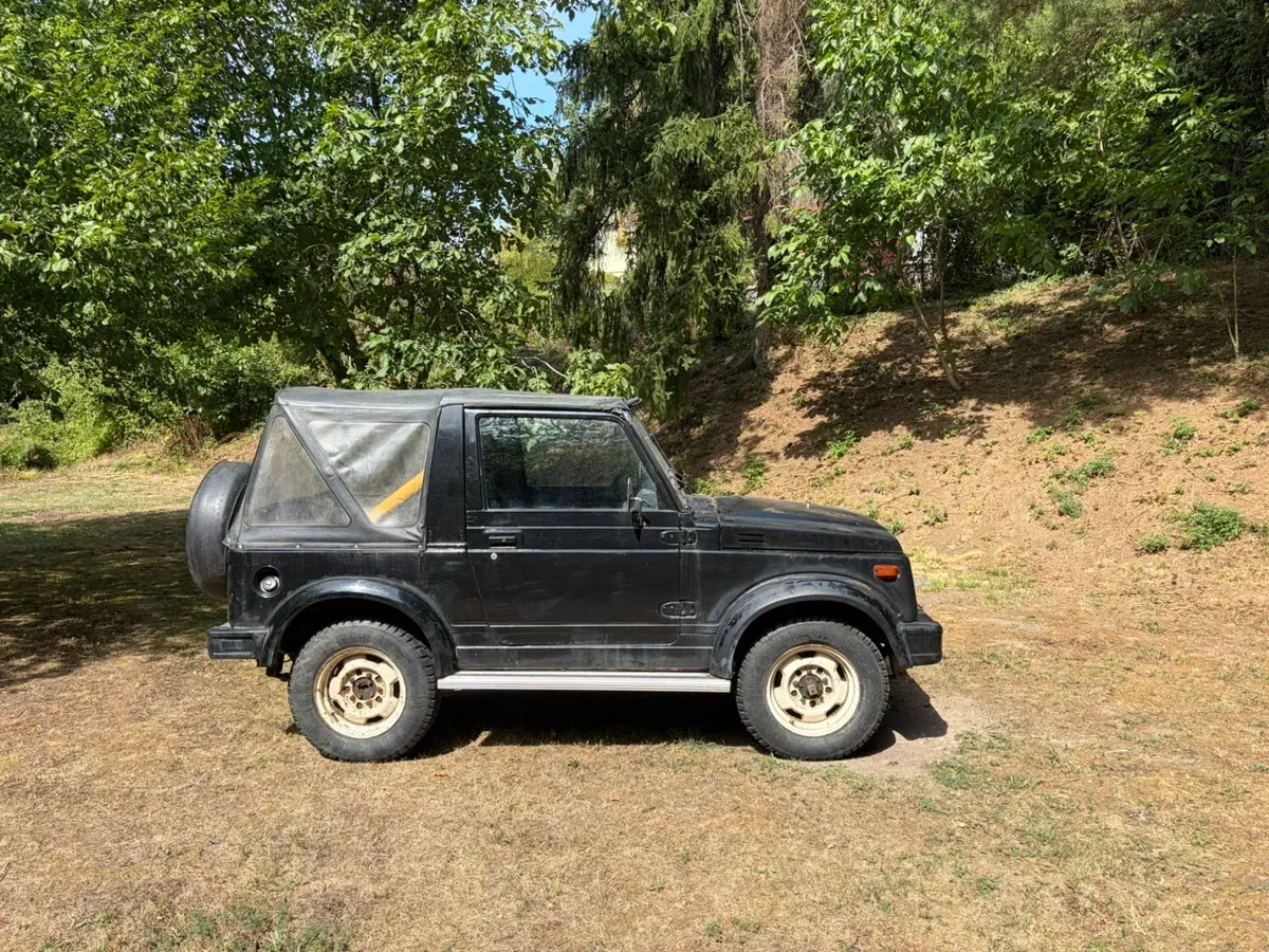 Suzuki Sj 413 1984 photo 2