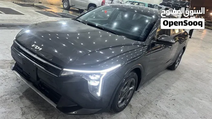 Kia K4