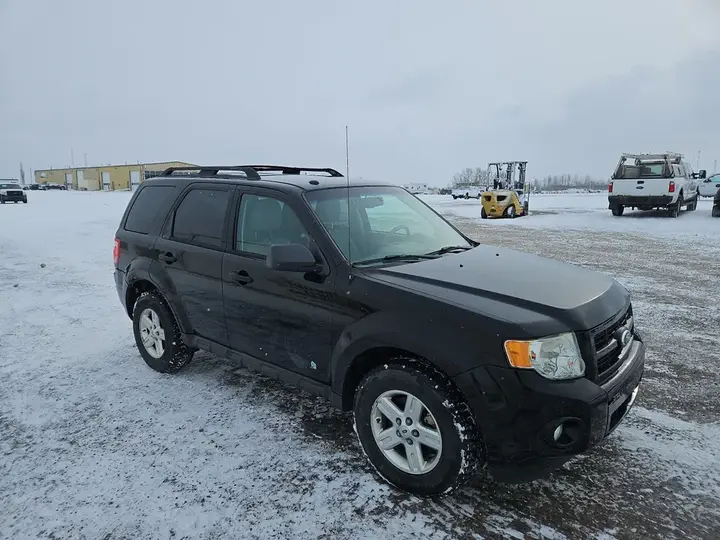 Ford Escape 2012 photo 4