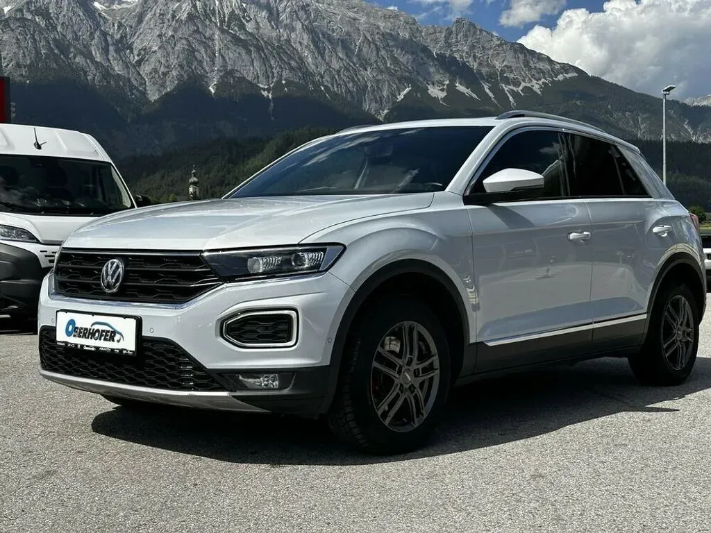 Volkswagen T-Roc 2018 photo 2
