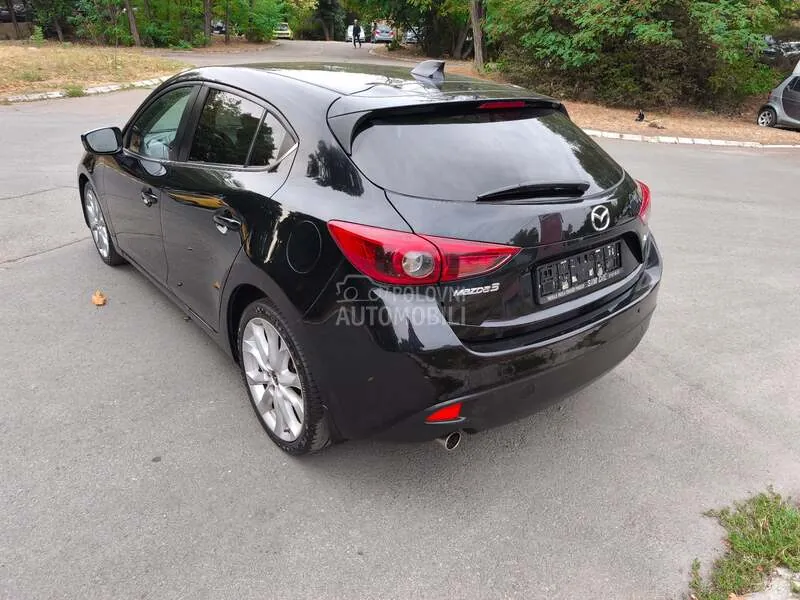 Mazda 3 2013 photo 4