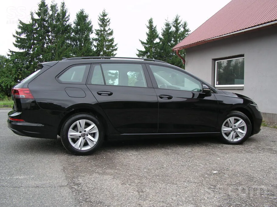 Volkswagen Golf 8 2023 photo 3