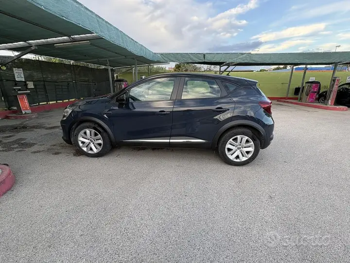 Renault Captur 2020 photo 2