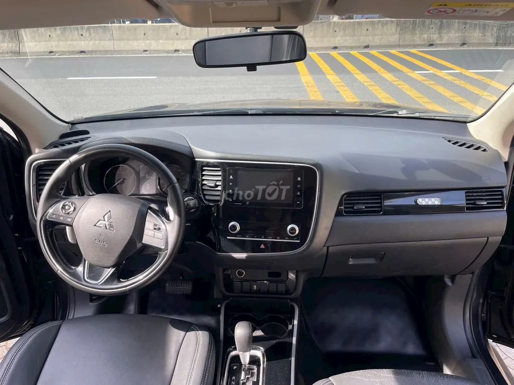 Mitsubishi Outlander 2020 photo 3