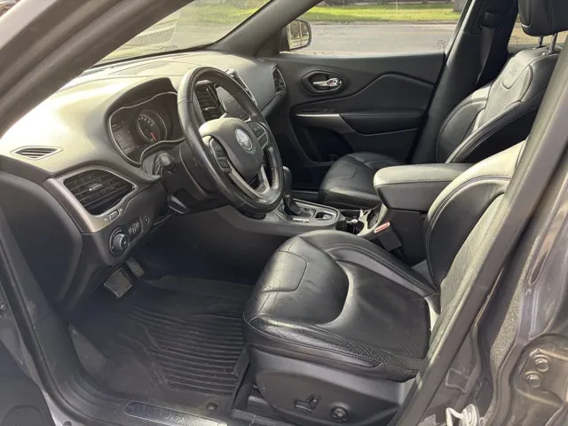 Jeep Cherokee 2021 photo 3