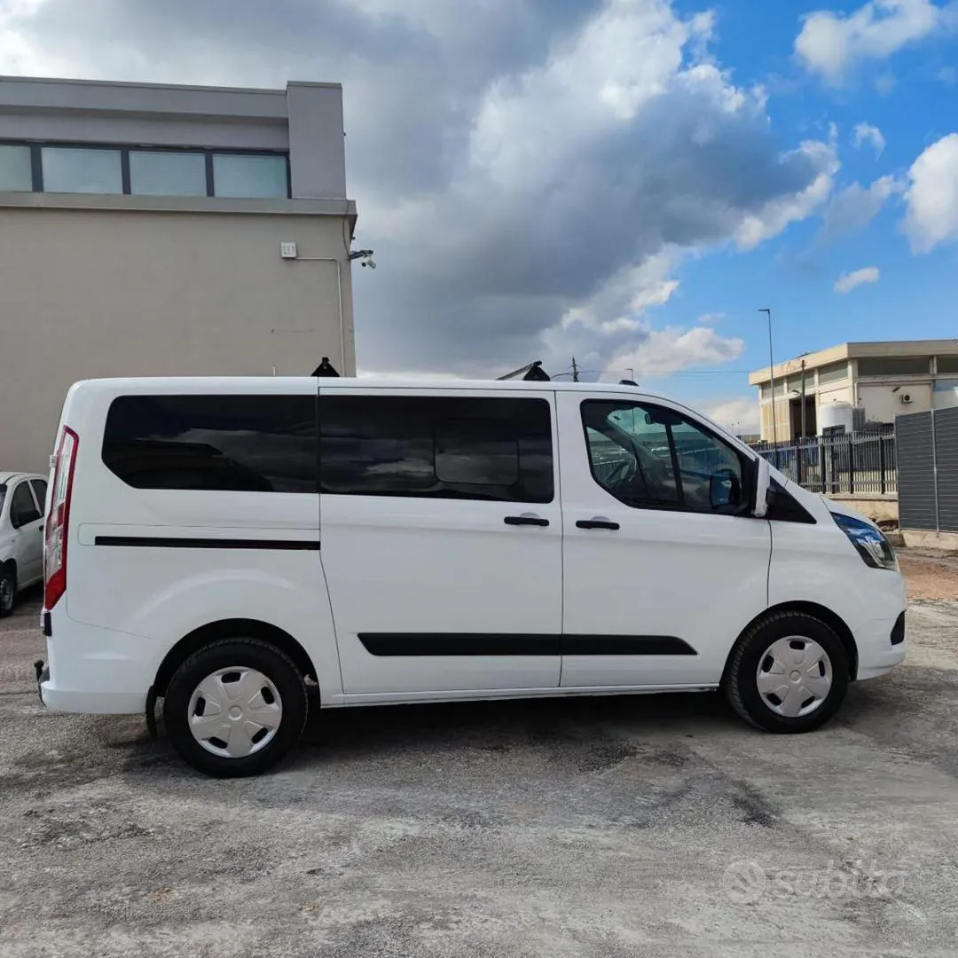 Ford Transit Custom 2021 photo 2
