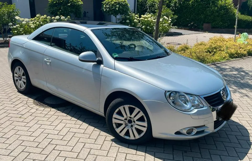 Volkswagen Eos