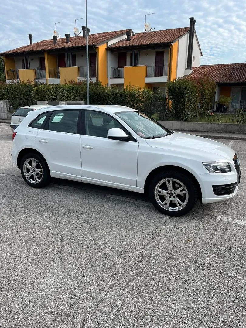Audi Q5 2011 photo 5