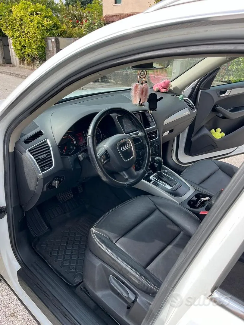 Audi Q5 2011 photo 4