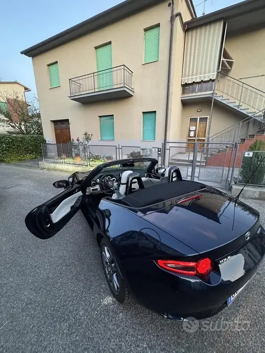 Mazda Mx-5 2021 photo 2