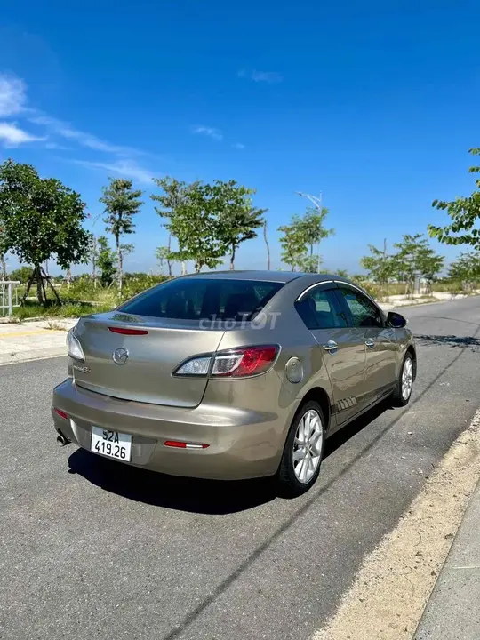 Mazda 3 2014 photo 4