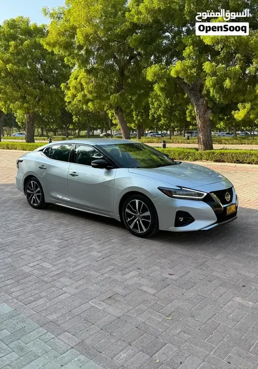 Nissan Maxima