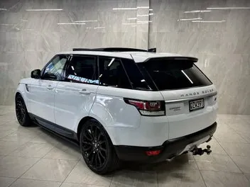 Land Rover Range Rover Sport 2018 photo 3