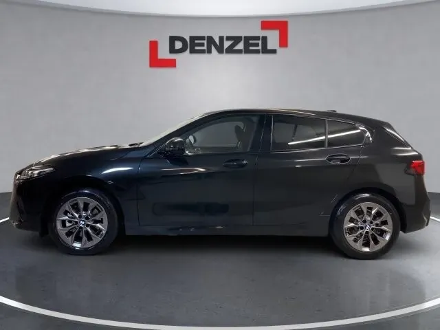 BMW 1 Series 2026 photo 2