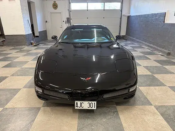 Chevrolet Corvette 2001 photo 4
