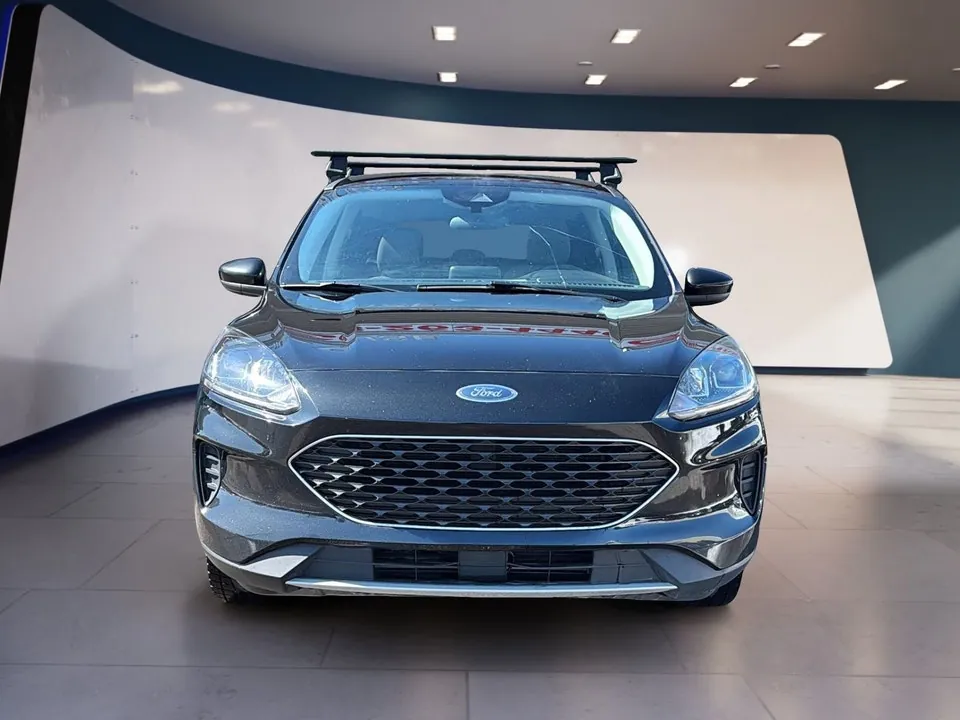 Ford Escape 2021 photo 2