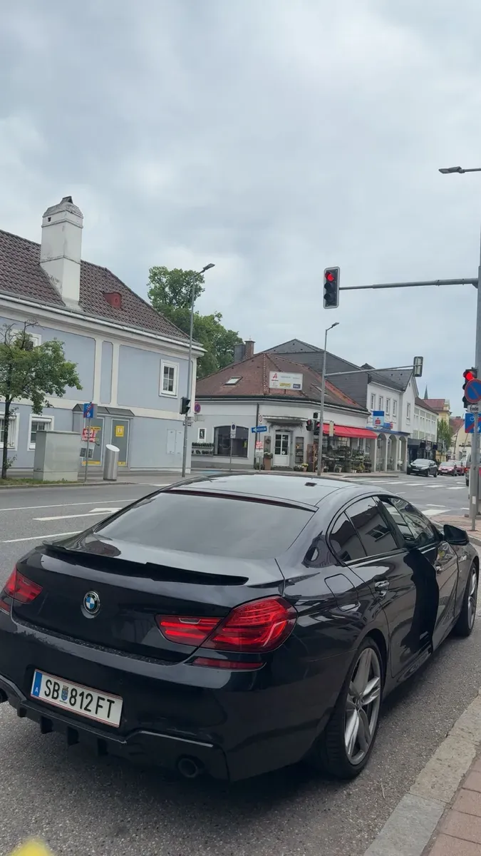 BMW 6 Series 2014 photo 2