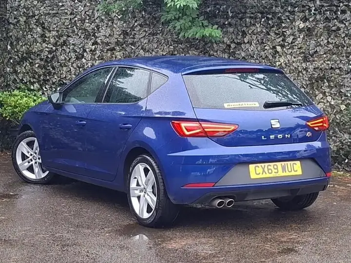 Seat Leon 2019 photo 2