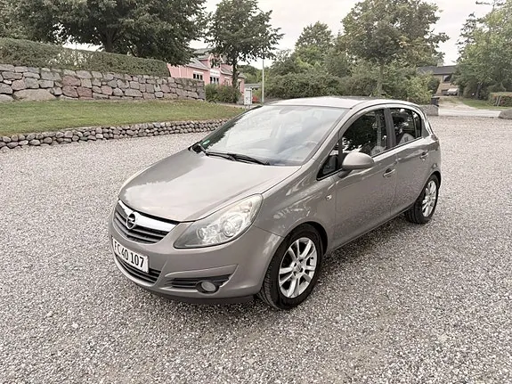 Opel Corsa 2010 photo 3