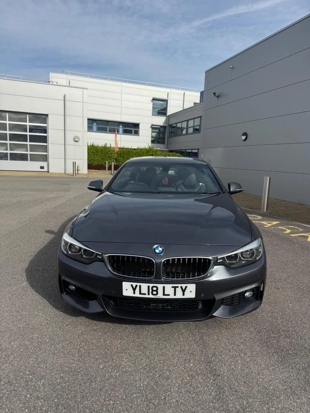 BMW 4 Series 2018 photo 2