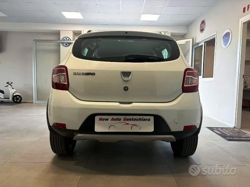 Dacia Sandero 2014 photo 4