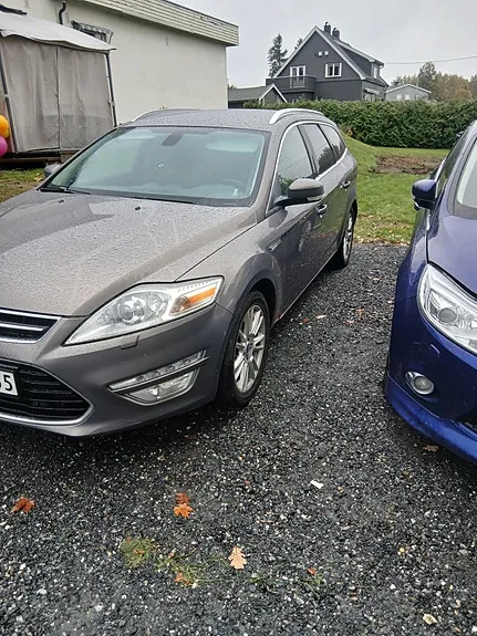 Ford Mondeo 2012 photo 2