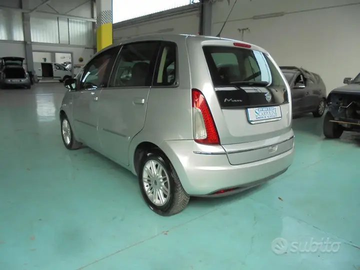 Lancia Musa 2011 photo 4