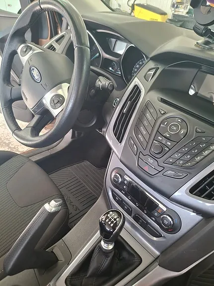 Ford Focus 2013 photo 4