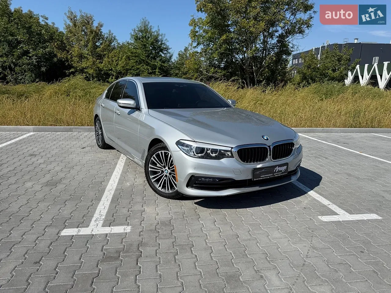 BMW 5 Series 2017 photo 4