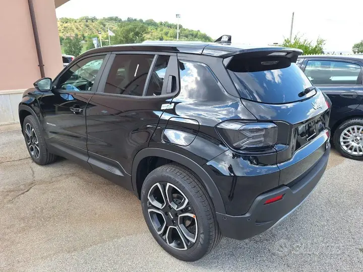 Jeep Avenger 2026 photo 4