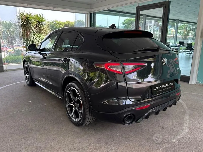 Alfa Romeo Stelvio 2024 photo 3